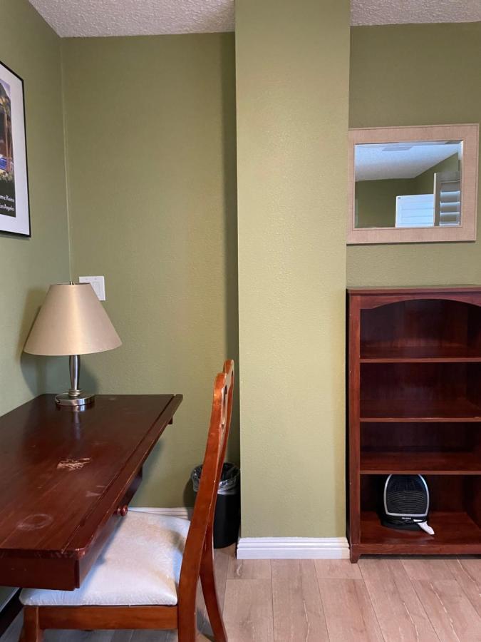 Private Room In Los Angeles With Ac, Strong Wifi, Smart Tv, Work Desk Near Sofi Stadium Eksteriør billede