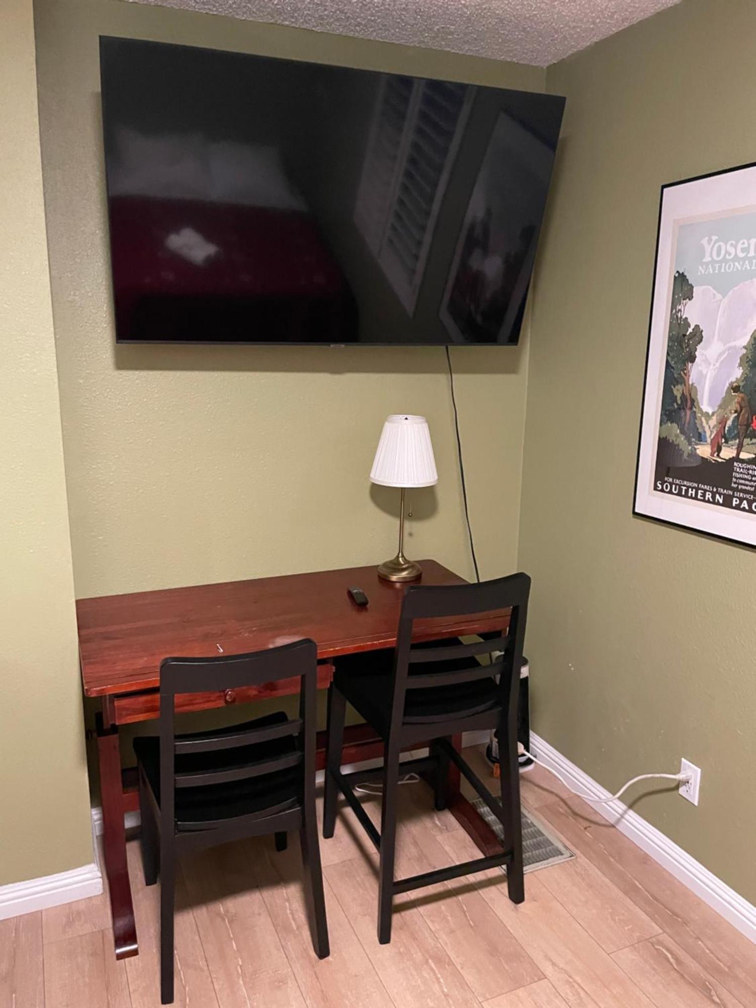 Private Room In Los Angeles With Ac, Strong Wifi, Smart Tv, Work Desk Near Sofi Stadium Eksteriør billede